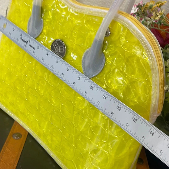 Big Bubble Bag BBB Made in Italy Yellow Bubble Wrap Handbag Y2K  Eco friendly - Picture 9 of 17